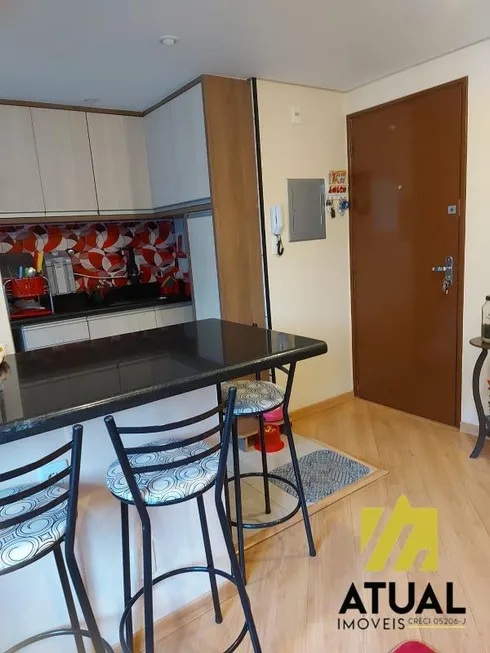 Foto 1 de Apartamento com 2 Quartos à venda, 54m² em Vila Guiomar, Santo André