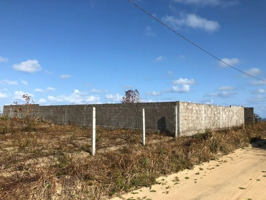 Foto 1 de Lote/Terreno à venda, 450m² em Loteamento Colinas de Pitimbu em Praia Bela, Pitimbu