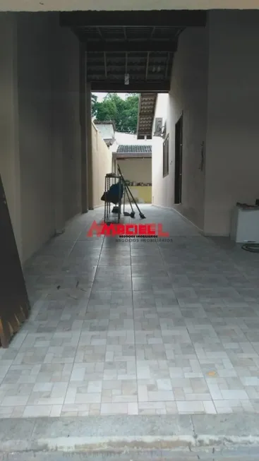 Foto 1 de Casa com 3 Quartos à venda, 250m² em Jardim Satélite, São José dos Campos