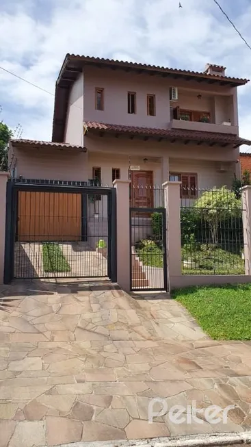 Foto 1 de Casa com 3 Quartos à venda, 192m² em Cristal, Porto Alegre