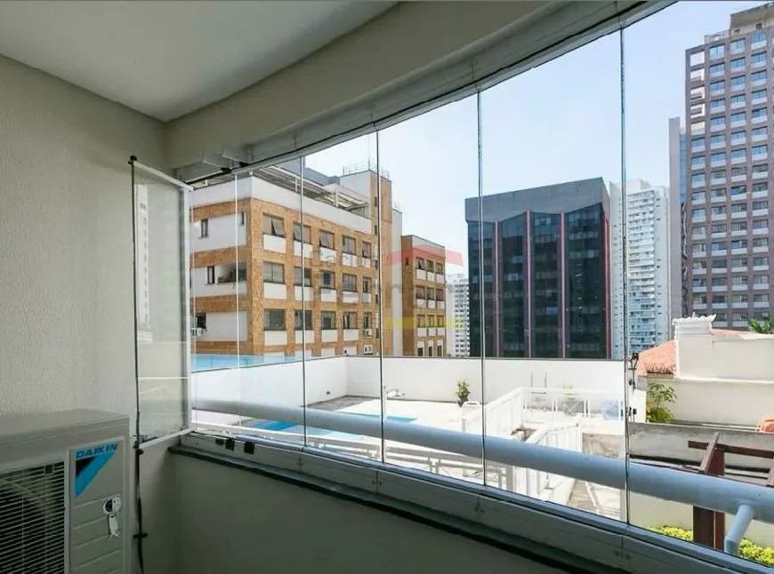 Foto 1 de Apartamento com 3 Quartos à venda, 67m² em Bela Vista, São Paulo