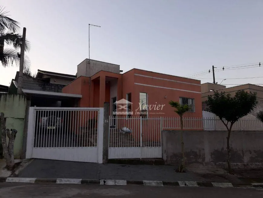 Foto 1 de Casa com 2 Quartos à venda, 61m² em Aguassaí, Cotia