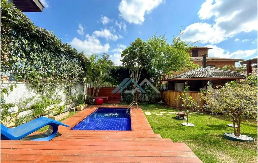 Foto 1 de Casa de Condomínio com 3 Quartos à venda, 220m² em Morada dos Pássaros, Barueri