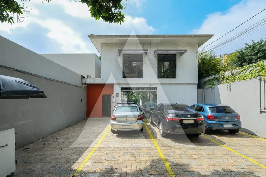 Foto 1 de Casa com 4 Quartos à venda, 400m² em Vila Nova Conceição, São Paulo