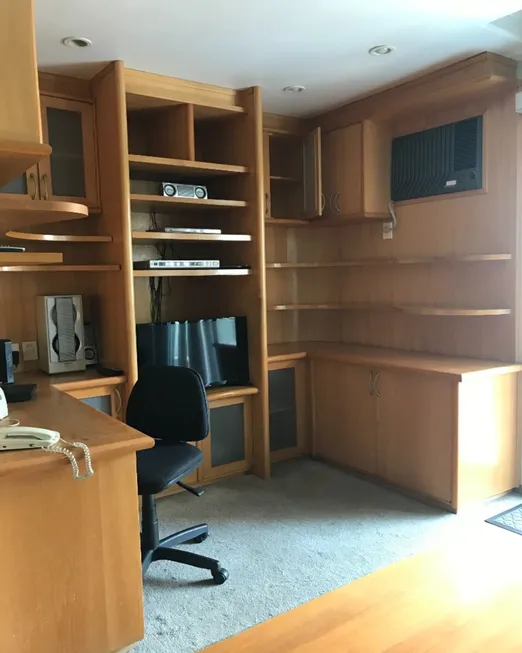 Foto 1 de Flat com 1 Quarto para alugar, 70m² em Cambuí, Campinas