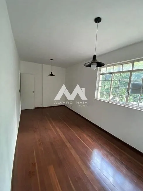 Foto 1 de Apartamento com 4 Quartos à venda, 109m² em Cruzeiro, Belo Horizonte