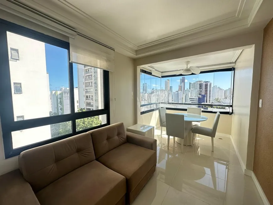 Foto 1 de Apartamento com 2 Quartos à venda, 67m² em Jardim Apipema, Salvador