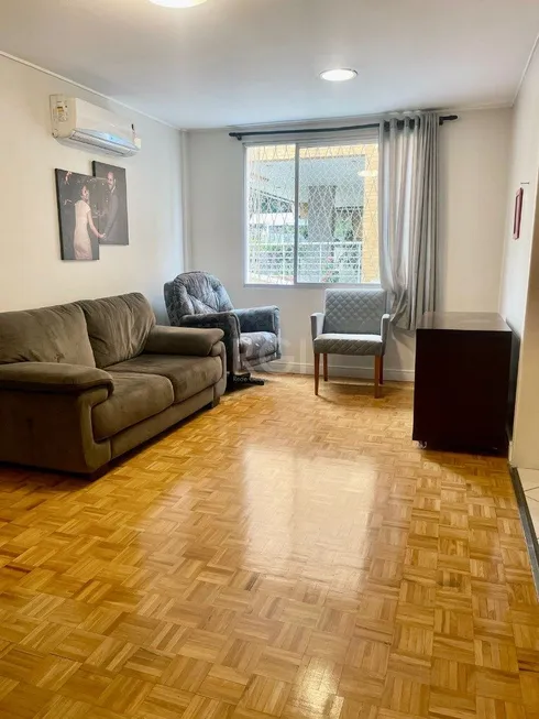 Foto 1 de Apartamento com 2 Quartos à venda, 68m² em Petrópolis, Porto Alegre