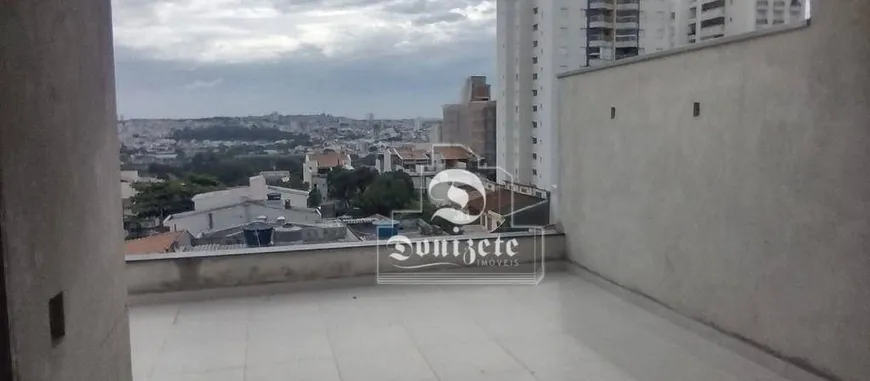 Foto 1 de Sobrado com 3 Quartos à venda, 158m² em Campestre, Santo André