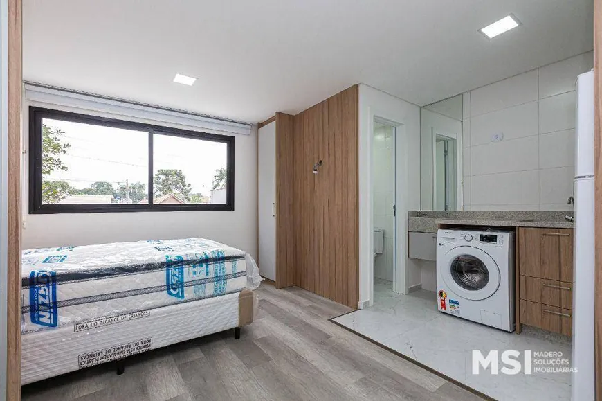 Foto 1 de Apartamento com 1 Quarto para venda ou aluguel, 21m² em Rebouças, Curitiba