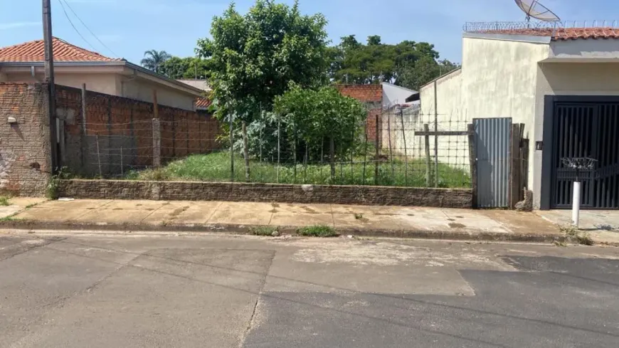 Foto 1 de Lote/Terreno à venda, 250m² em Jardim dos Coqueiros, São Carlos