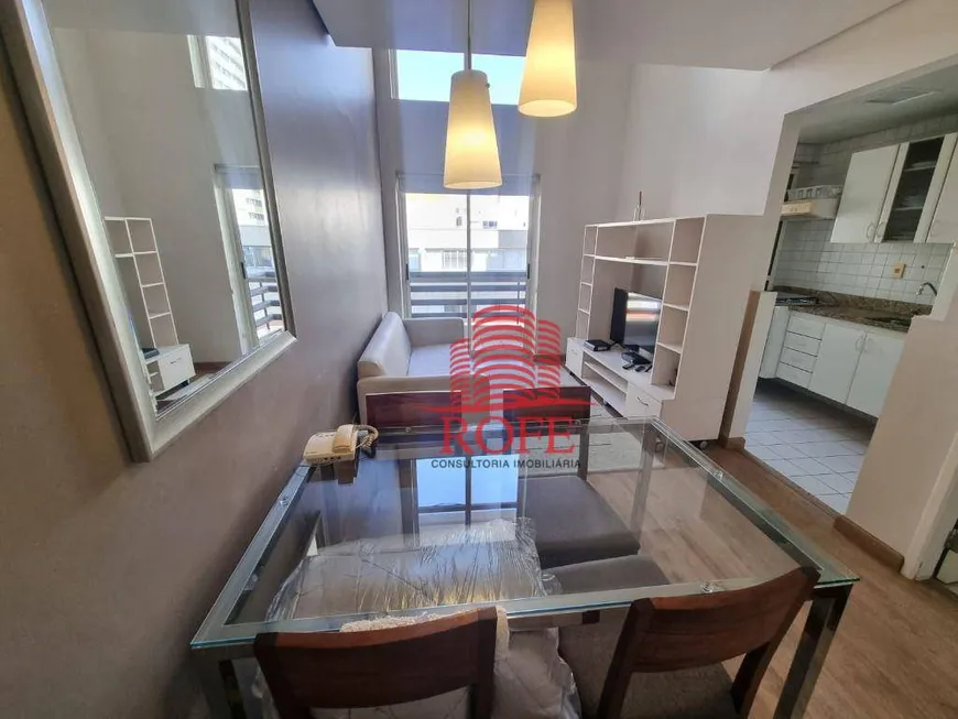 Foto 1 de Apartamento com 1 Quarto para alugar, 65m² em Moema, São Paulo