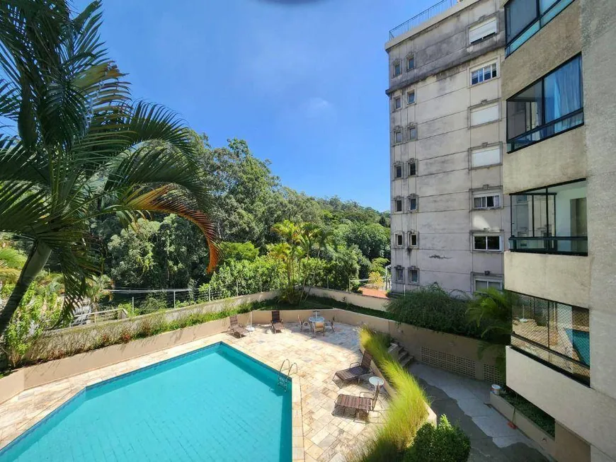 Foto 1 de Apartamento com 4 Quartos para venda ou aluguel, 230m² em Real Parque, São Paulo