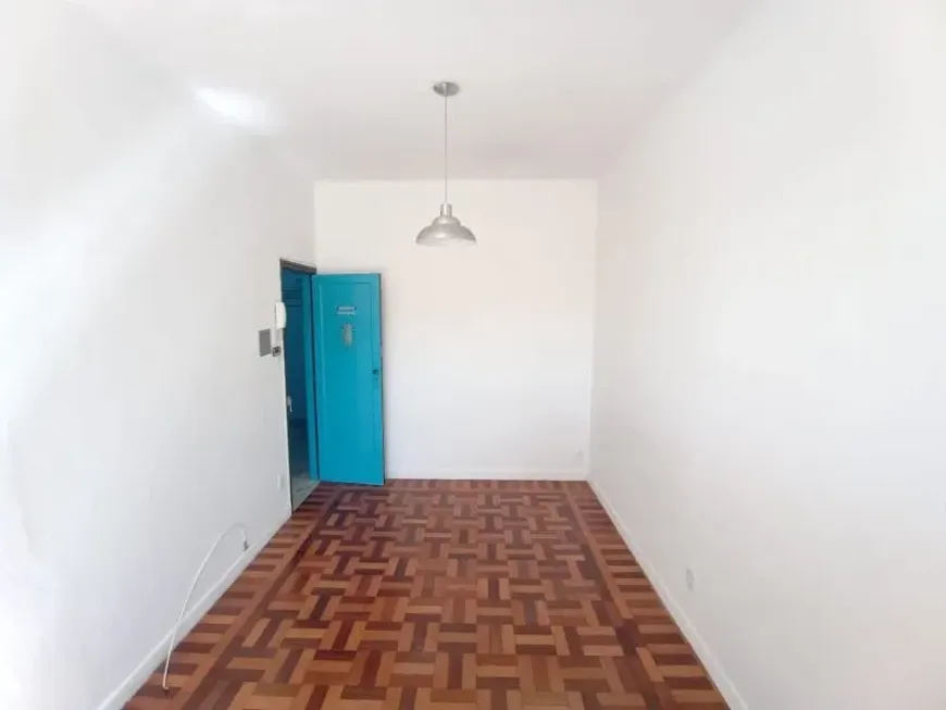 Foto 1 de Kitnet com 1 Quarto à venda, 19m² em Urca, Rio de Janeiro