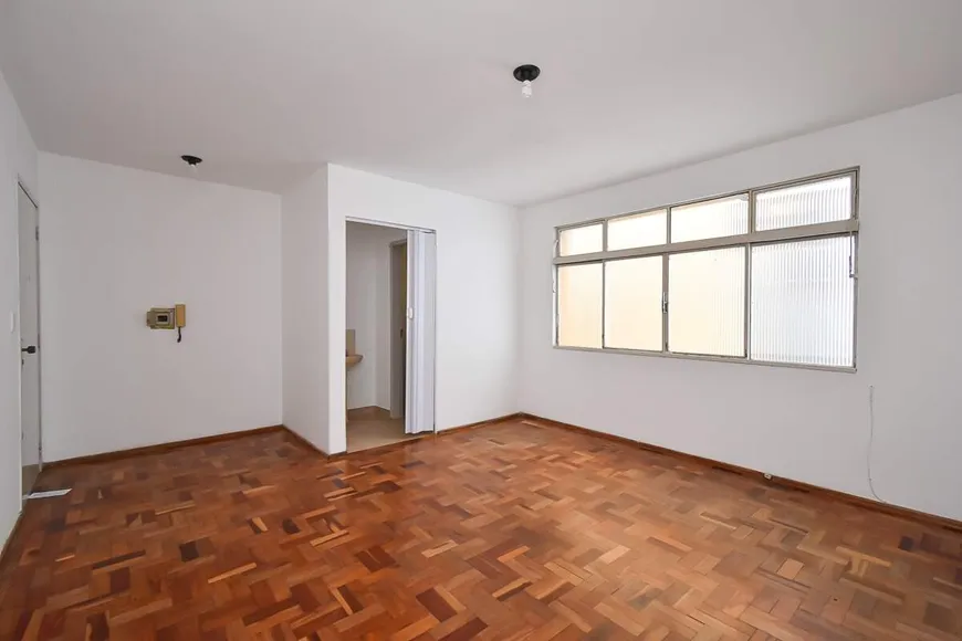 Foto 1 de Sala Comercial para alugar, 32m² em Centro, Pelotas