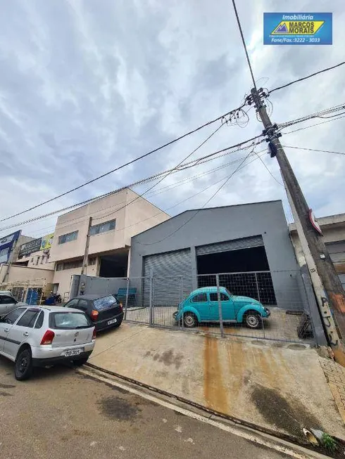 Foto 1 de Galpão/Depósito/Armazém para venda ou aluguel, 300m² em Jardim Santa Rosa, Sorocaba