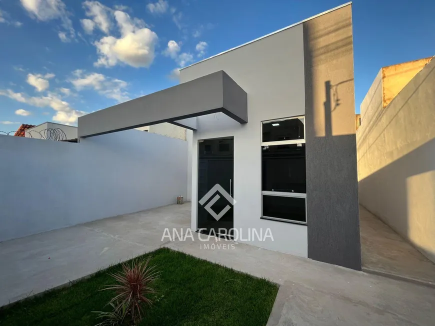 Foto 1 de Casa com 3 Quartos à venda, 67m² em Belvedere, Montes Claros