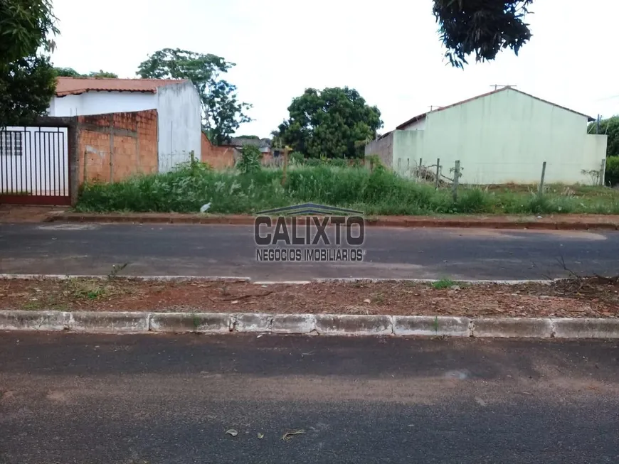 Foto 1 de Lote/Terreno à venda, 300m² em Santa Mônica, Uberlândia