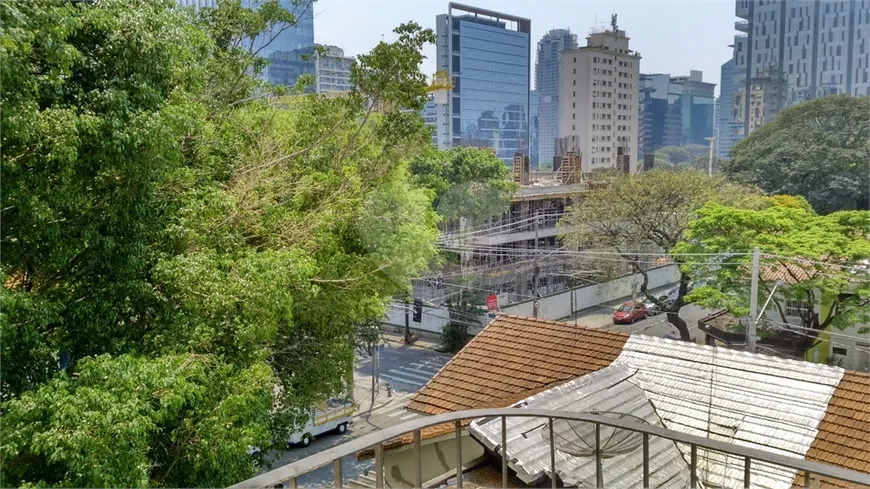 Foto 1 de Apartamento com 3 Quartos à venda, 105m² em Vila Nova Conceição, São Paulo