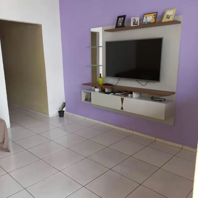 Foto 1 de Casa com 2 Quartos à venda, 45m² em Canabrava, Salvador