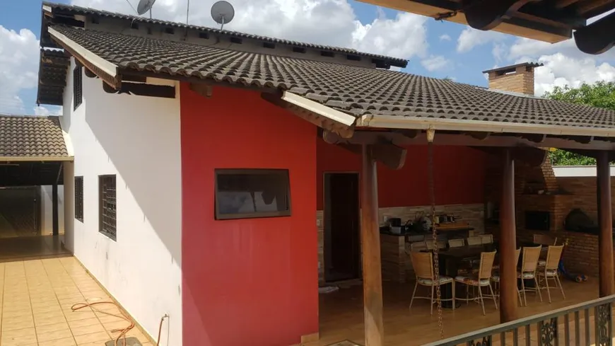 Foto 1 de Casa com 4 Quartos à venda, 307m² em Parque Iracema, Anápolis
