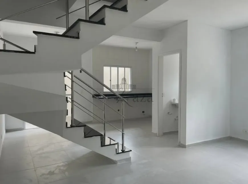 Foto 1 de Casa de Condomínio com 3 Quartos para alugar, 83m² em Vila São Bento, São José dos Campos