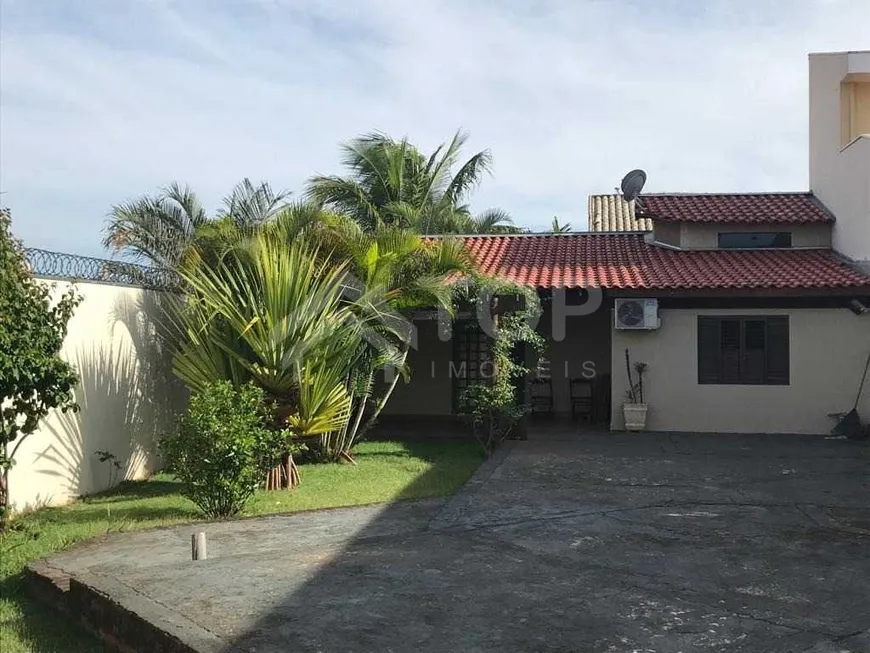 Foto 1 de Casa com 2 Quartos à venda, 70m² em Jardim Cardinalli, São Carlos