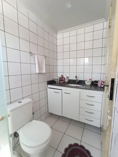 Foto 1 de Apartamento com 3 Quartos à venda, 86m² em Bequimão, São Luís