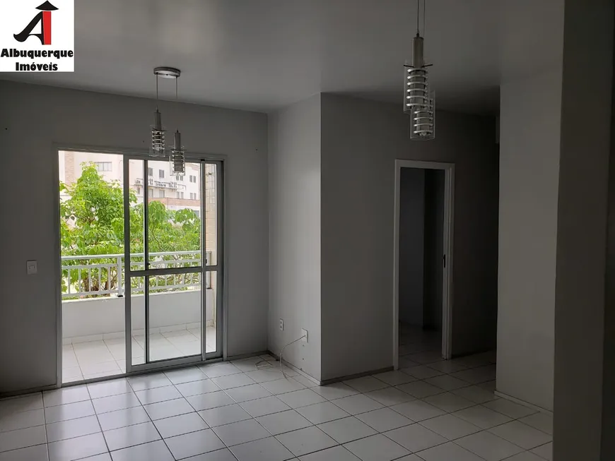 Foto 1 de Apartamento com 3 Quartos à venda, 76m² em Calhau, São Luís