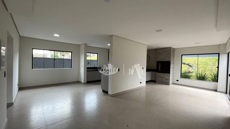 Foto 1 de Casa de Condomínio com 3 Quartos para venda ou aluguel, 185m² em Jardim Morumbi, Londrina