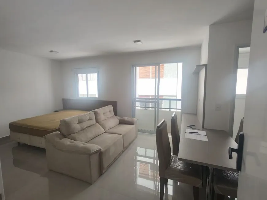 Foto 1 de Apartamento com 1 Quarto para alugar, 35m² em Aclimação, São Paulo