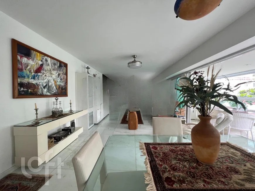 Foto 1 de Apartamento com 3 Quartos à venda, 182m² em Ipanema, Rio de Janeiro
