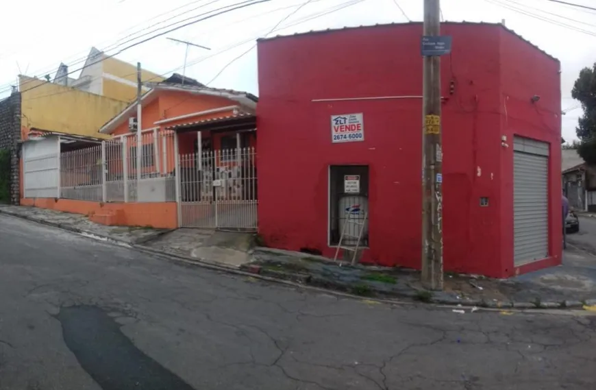 Foto 1 de Casa com 3 Quartos à venda, 240m² em Água Rasa, São Paulo