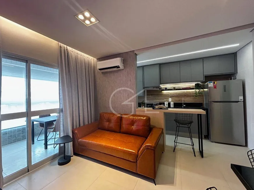 Foto 1 de Apartamento com 1 Quarto à venda, 55m² em Boqueirão, Santos