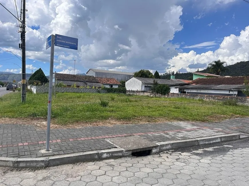 Foto 1 de Lote/Terreno à venda em Traçado, Urubici