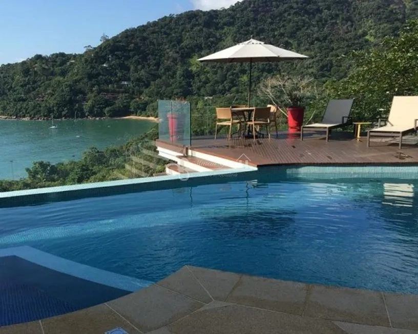 Foto 1 de Casa com 4 Quartos à venda, 1200m² em Praia Vermelha do Sul, Ubatuba