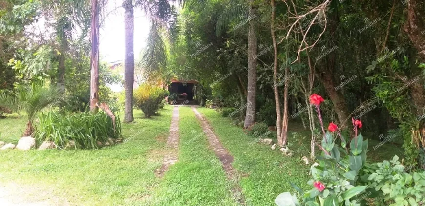 Foto 1 de Fazenda/Sítio com 2 Quartos à venda, 16000m² em Campestre da Faxina, São José dos Pinhais