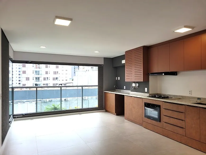 Foto 1 de Apartamento com 1 Quarto para alugar, 51m² em Pompeia, São Paulo