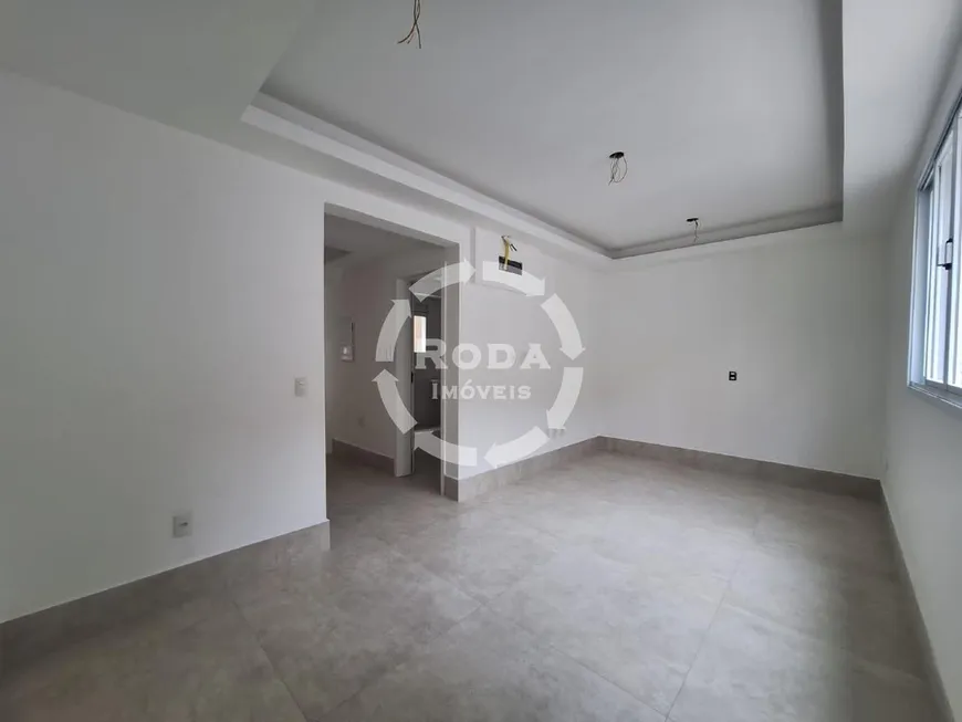 Foto 1 de Sobrado com 3 Quartos à venda, 141m² em Gonzaga, Santos