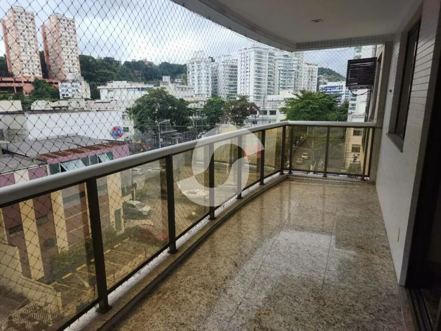 Foto 1 de Apartamento com 4 Quartos à venda, 132m² em Icaraí, Niterói