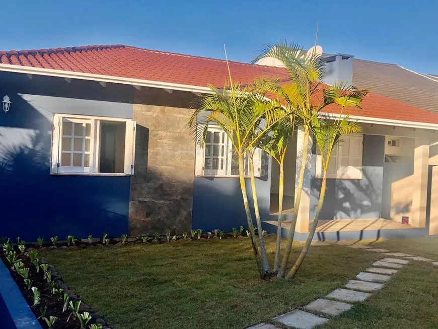 Foto 1 de Casa de Condomínio com 3 Quartos à venda, 480m² em Condominio Cantegril, Viamão