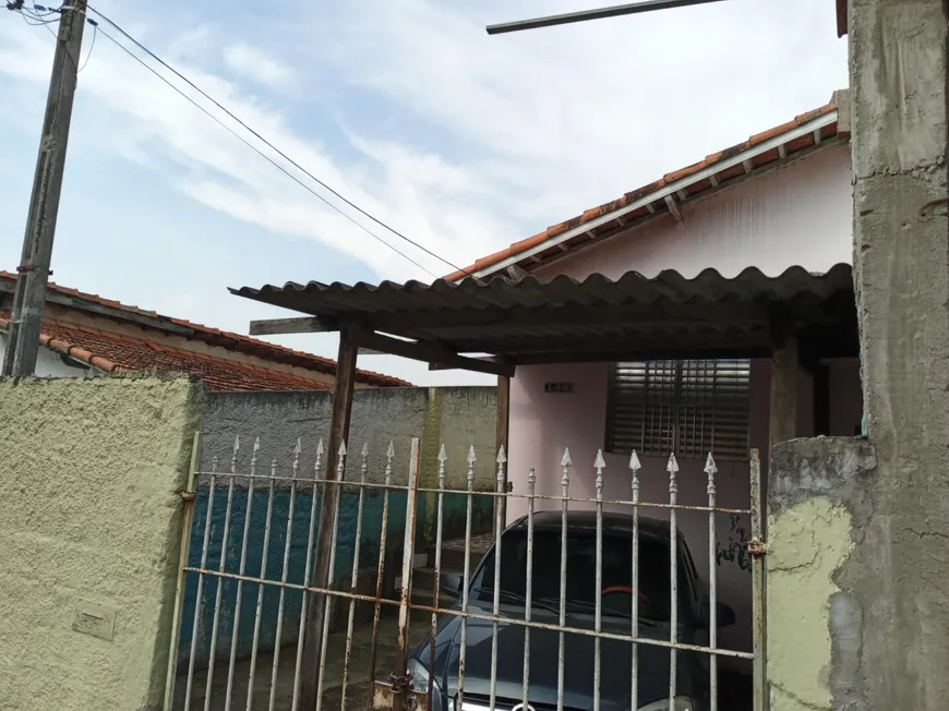 Foto 1 de Casa com 2 Quartos à venda, 52m² em Jardim Germania, São Paulo