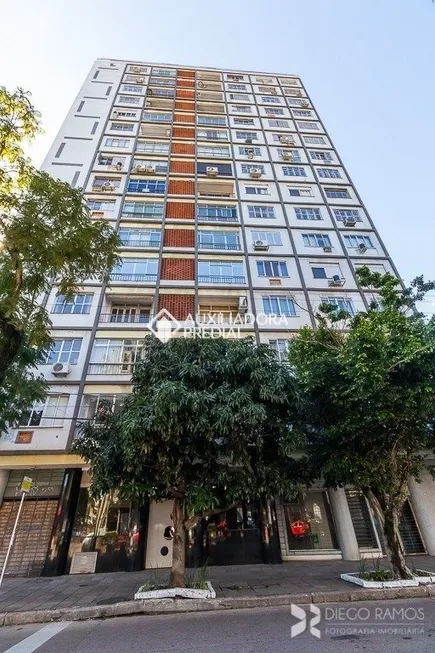 Foto 1 de Apartamento com 3 Quartos à venda, 96m² em Farroupilha, Porto Alegre