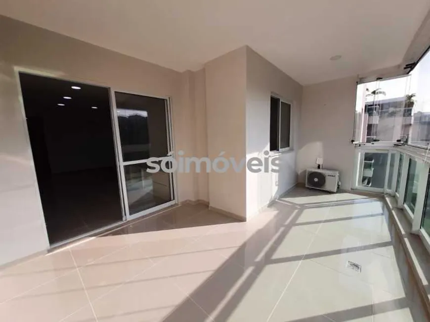 Foto 1 de Apartamento com 4 Quartos à venda, 140m² em Camboinhas, Niterói