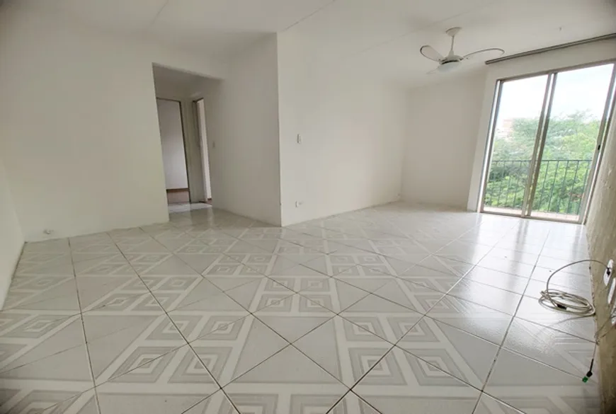 Foto 1 de Apartamento com 2 Quartos à venda, 57m² em Jardim Santa Monica, São Paulo