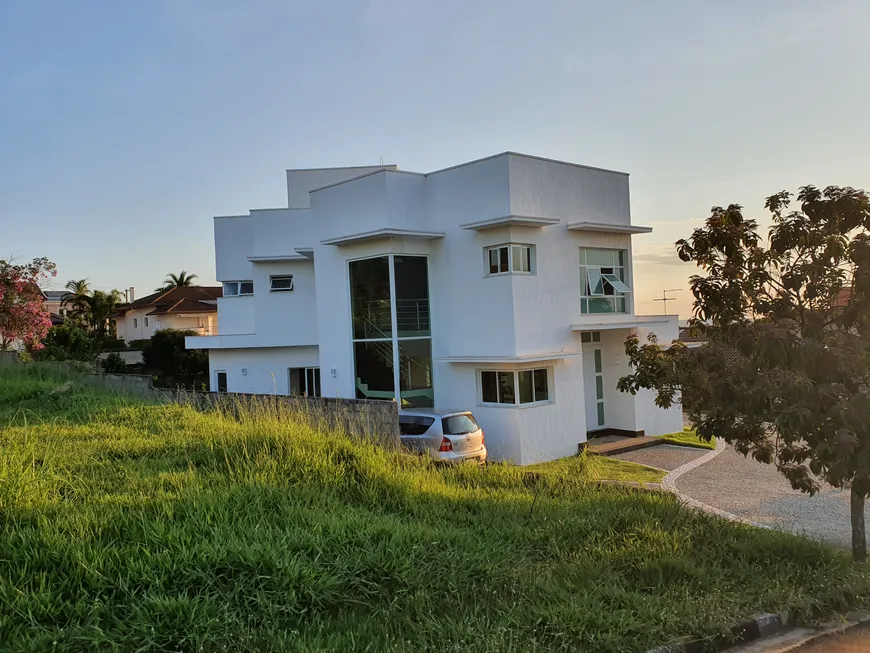 Foto 1 de Casa de Condomínio com 3 Quartos à venda, 330m² em Pinheiro, Valinhos