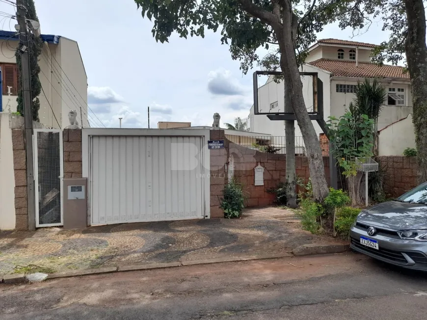 Foto 1 de Sobrado com 5 Quartos para venda ou aluguel, 360m² em Jardim Chapadão, Campinas