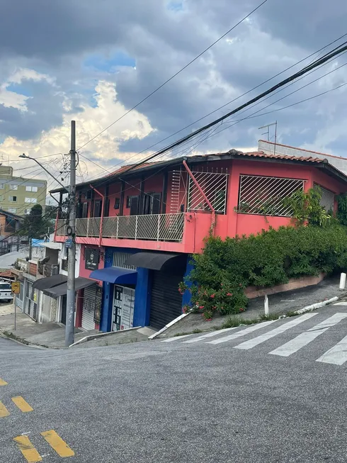 Foto 1 de Sobrado com 2 Quartos à venda, 113m² em Parque Pinheiros, Taboão da Serra