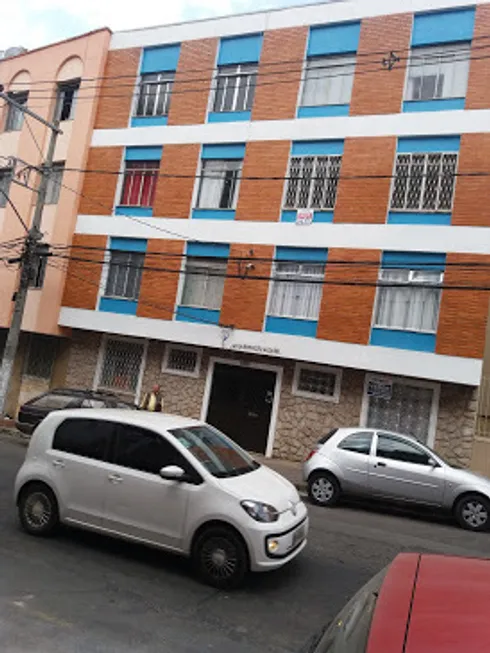 Foto 1 de Apartamento com 1 Quarto à venda, 37m² em Paineiras, Juiz de Fora