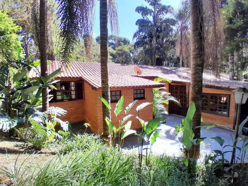 Foto 1 de Casa de Condomínio com 3 Quartos à venda, 300m² em Caraguata, Mairiporã